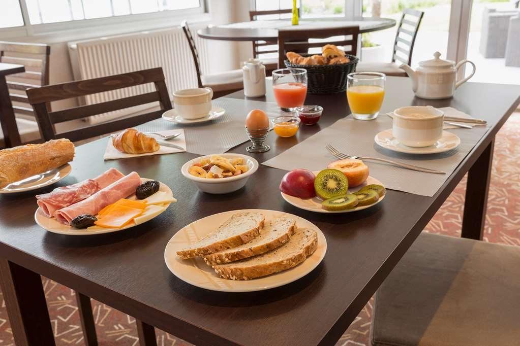 Hotel Du Golf Saint-Laurent Ploemel Ανέσεις φωτογραφία
