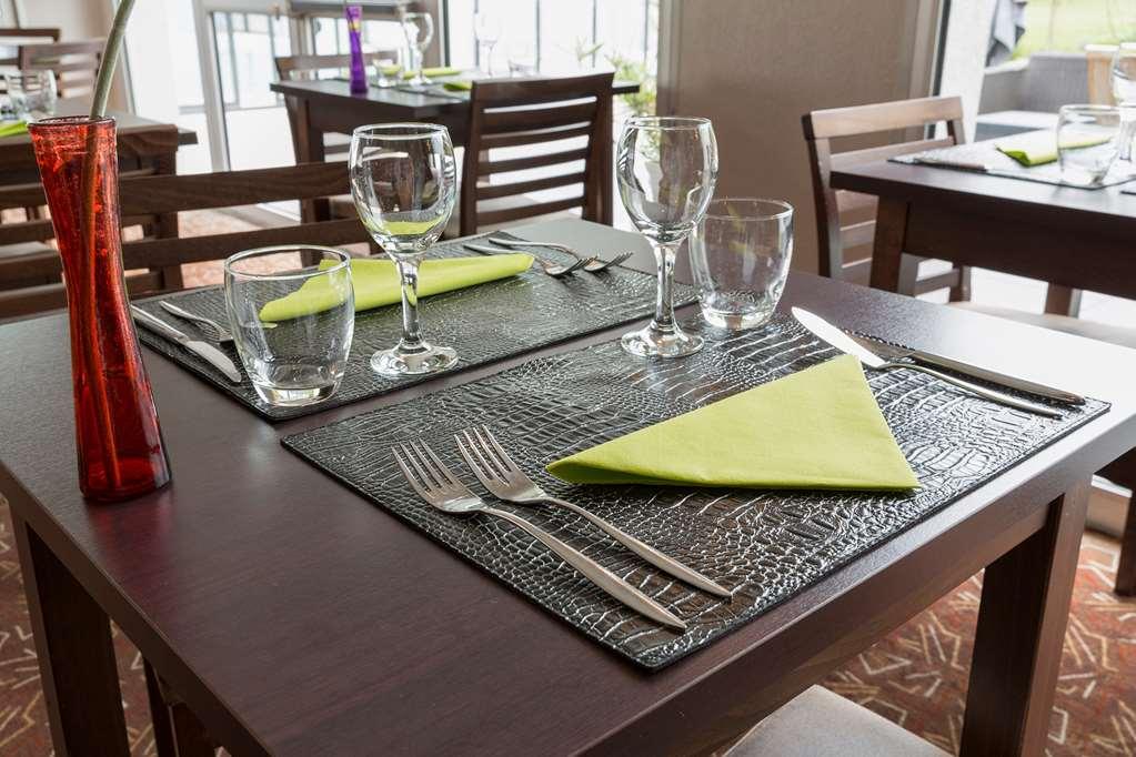 Hotel Du Golf Saint-Laurent Ploemel Εστιατόριο φωτογραφία